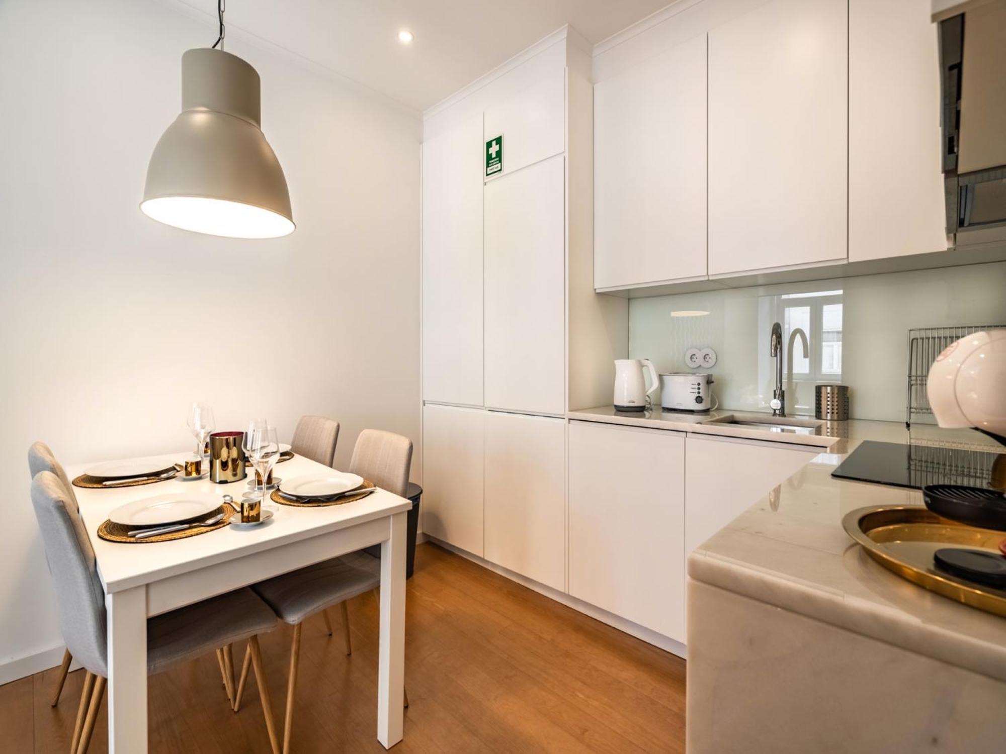 Akicity Anjos Daisy Apartment